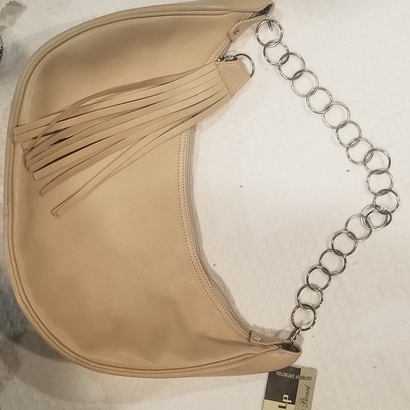 BNWT Half moon shape purse - Picture 6 of 12